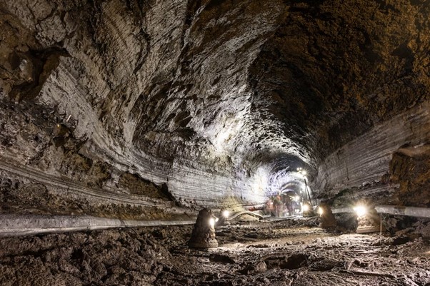 Manjanggul Cave