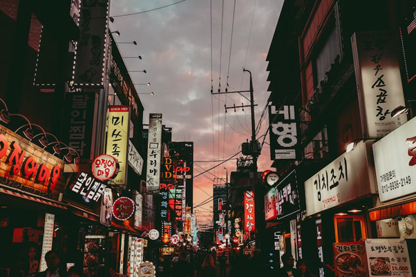 You are currently viewing Nightlife in Seoul – Best Attractions to Explore After Dark