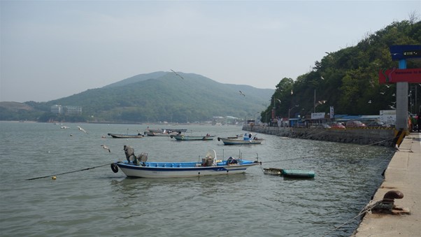 Muuido Island, also known by the name Muui Island, is so close to the Incheon airport.